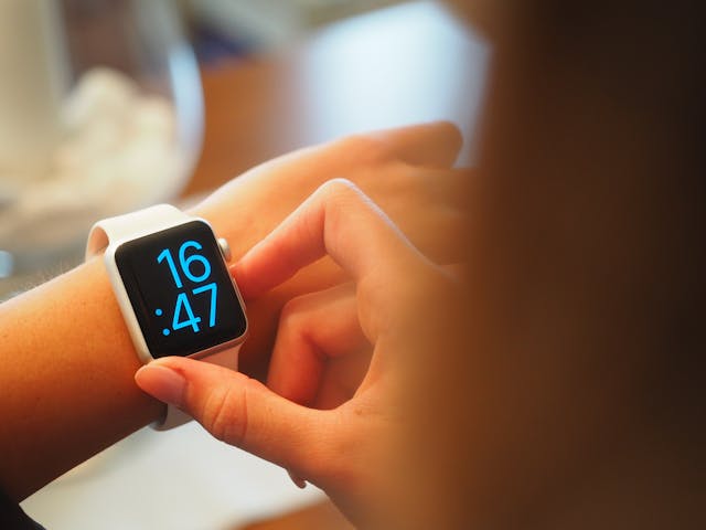 an apple watch with large digits on it